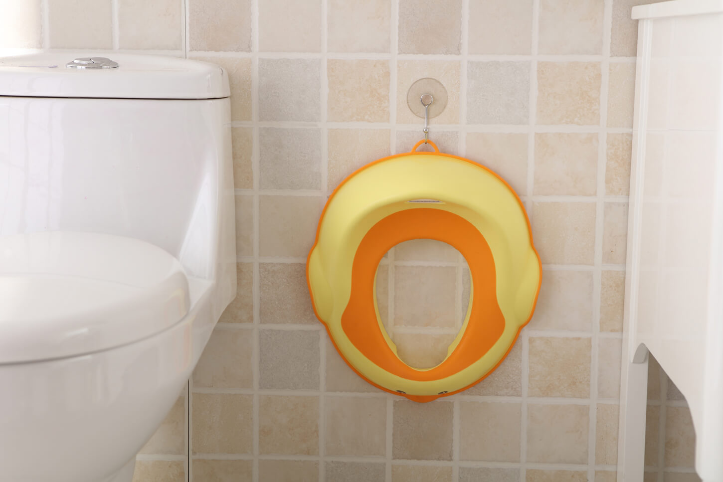 Overview of Babyhood's Duck Potty Seat